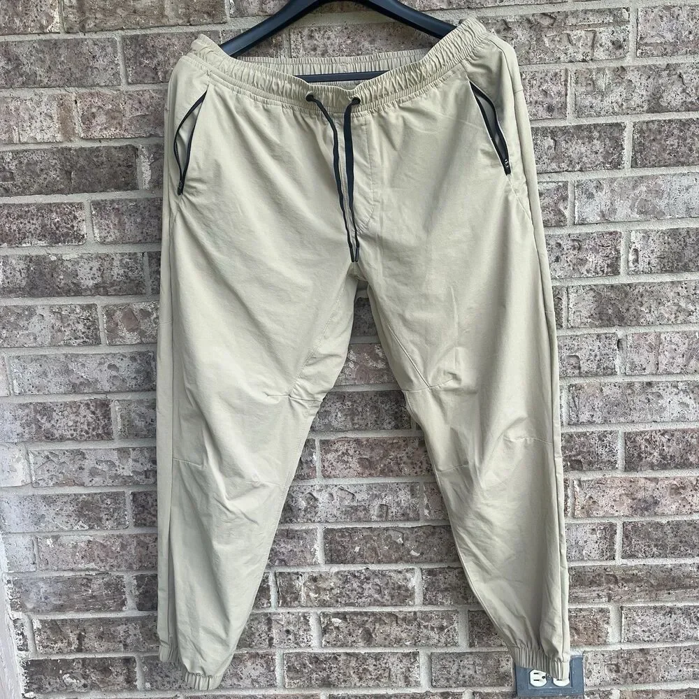American Eagle AE Men's 24/7 Tech Airflex+ Jogger Pants - Khaki Tan, Size L